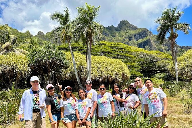 Honolulu Airport Shuttle & Circle Island Tour - Pineapple at Dole Plantation