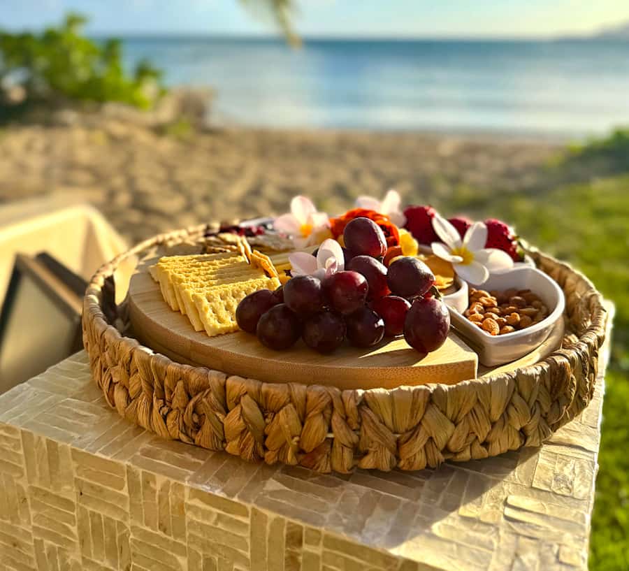 Honolulu: Beachside Luxury Picnic & Paint - Key points to know