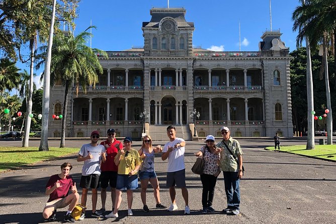 Honolulu Downtown Walking Tour - Aliʻiolani Hale and the royal center