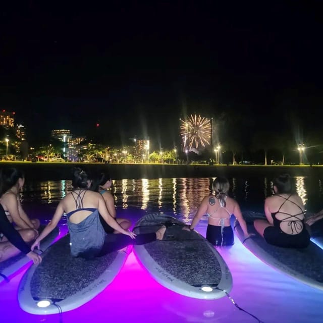 Honolulu: Fireworks Glow and Flow Yoga Class - Who will enjoy this class most?