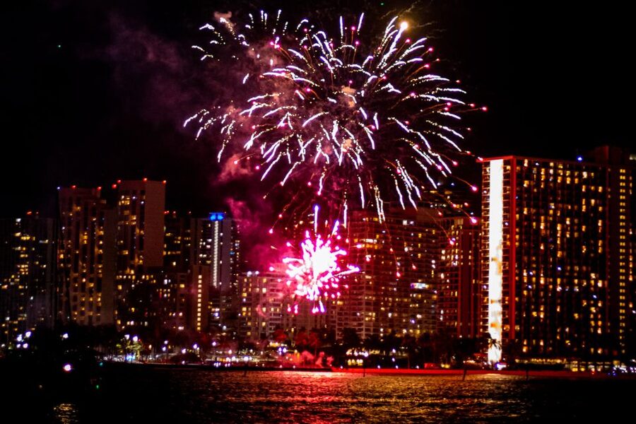 Honolulu: Friday Night Fireworks Cruise with Music - Setting out from Kewalo Basin Harbor