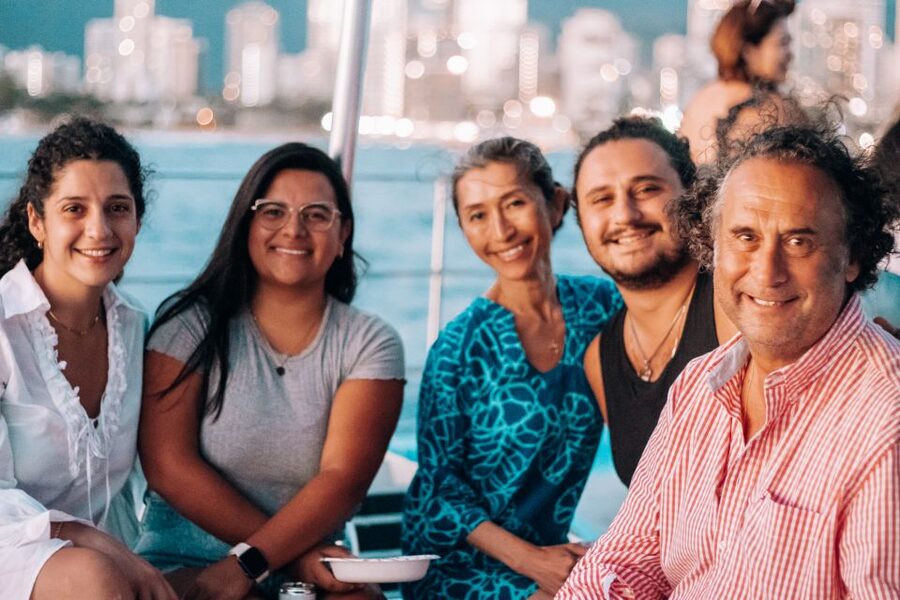 Honolulu: Friday Night Fireworks Cruise with Music - Diamond Head, city lights, and ocean views