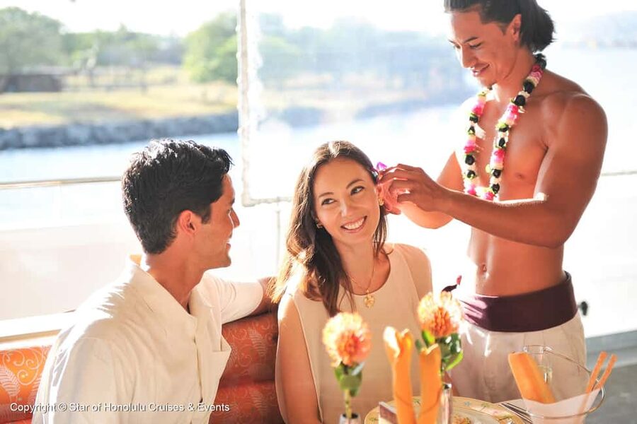 Honolulu: Sunset 5 Course Dinner Cruise with Entertainment - Setting Sail From Honolulu at 5:30 PM