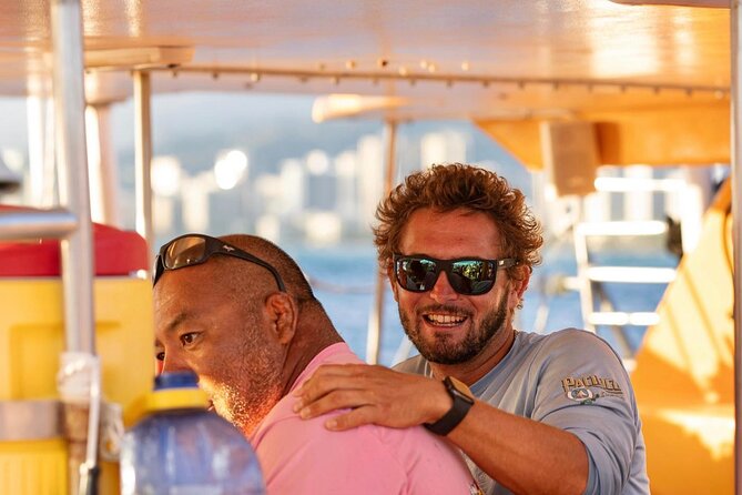 Honolulu Sunset Sail from Kewalo Harbor Including Drinks - Practical details that can shape your evening