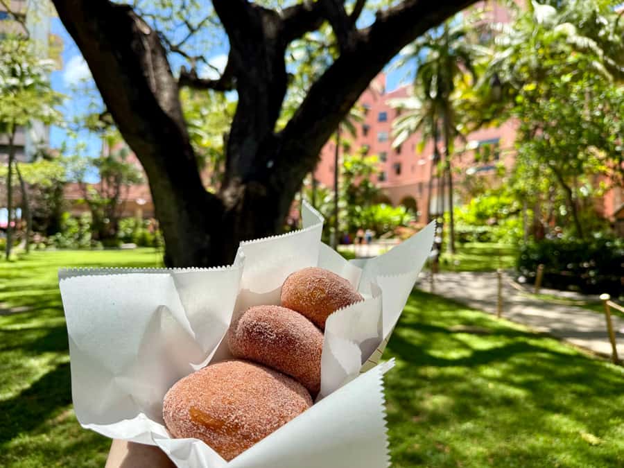 Honolulu: Waikiki Food Tour with Local Guide - The malasada: a sweet opening with Portuguese roots