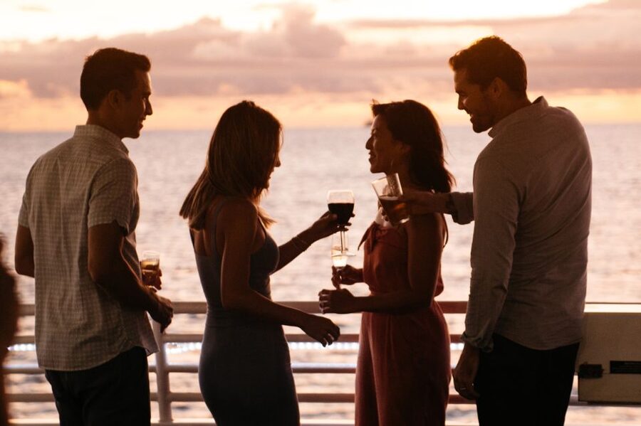Honolulu: Waikiki Sunset and Cocktail Cruise - Key points to know before boarding