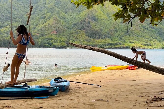 Kahana Bay River to Ocean: Kayak and Stand Up Paddle Board Rental - Reaching the place where river meets bay