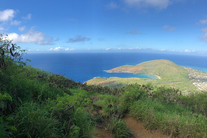 Koko Head E-Bike Ride and Hike Tour - The Diamond Head Lighthouse and Amelia Earhart lookout