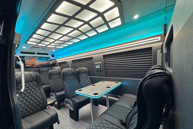 Luxury Sprinter Transfer Airport, Waikiki and Cruise Terminal - The little service touches that matter