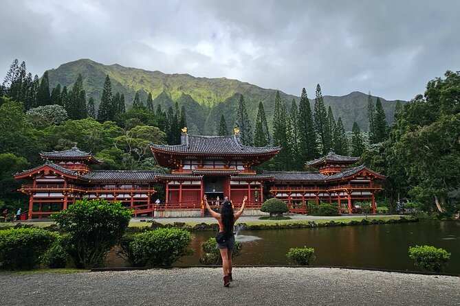 Next Level Oahu Circle Island Tour Snorkel w/Turtles and Byodo-In - Byodo-In Temple beneath the Ko’olau Mountains
