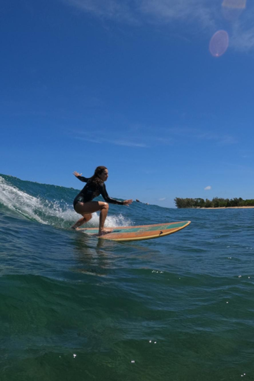 Oahu: Beginner Group Surf Lesson on North Shore - The safety briefing comes before the fun