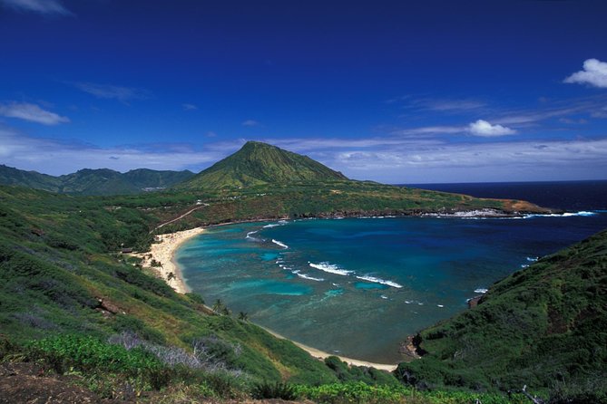 Oahu Circle Island Small Group Tour - Macadamia nuts, Kualoa, and Chinaman’s Hat