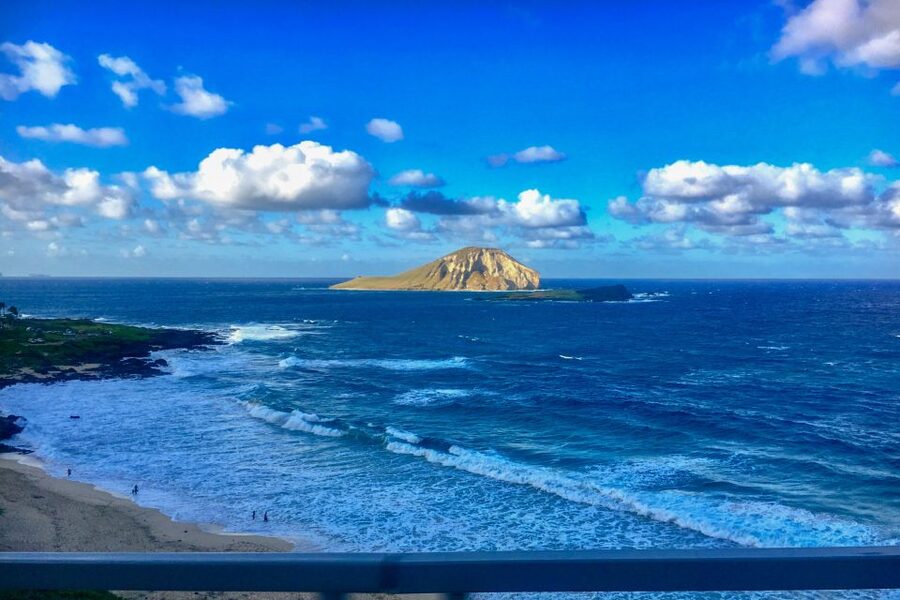 Oahu: Circle Island Top Sights Full-Day Tour w/ Local Guide - Byodo-In Temple Beneath the Koʻolau Mountains