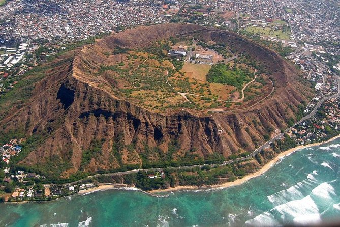 Oahu Circle Island Tour - Diamond Head, Kahala, and Amelia Earhart’s coastal view