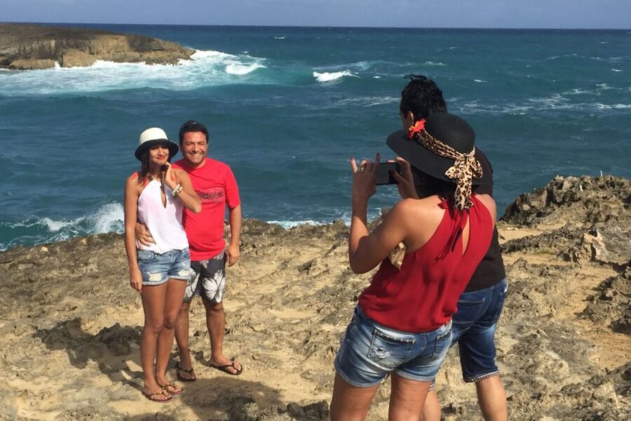Oahu Circle Island Tour - Best Spots & Beaches - What $139 buys you on this Oahu loop