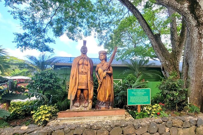 Oahu Circle Island Tour with Byodo-In Temple Admission - Dole Plantation and the road back