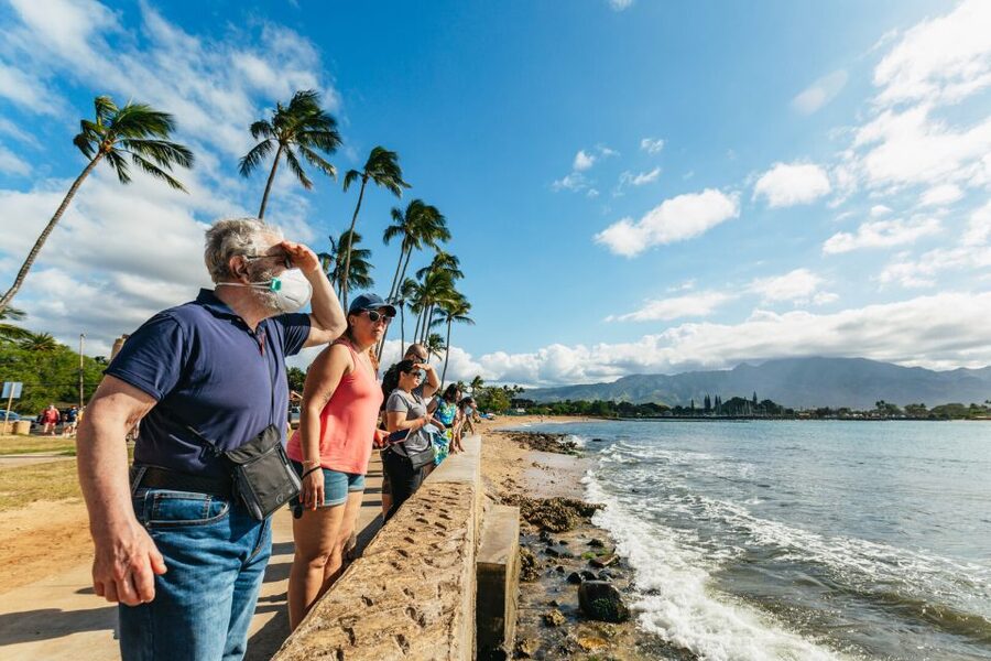 Oahu: Circle Island Tour with Lunch & Waimea Waterfall - Guides, bus comfort, and the pace