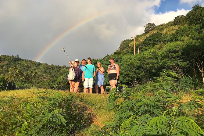 Oahu Customizable Private Community Service Voluntourism Offer - A useful exchange: service before sightseeing