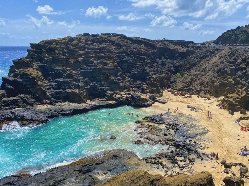 Oahu: Diamond Head Crater Hike and North Shore Experience - Kualoa Regional Park and the road toward Kahuku