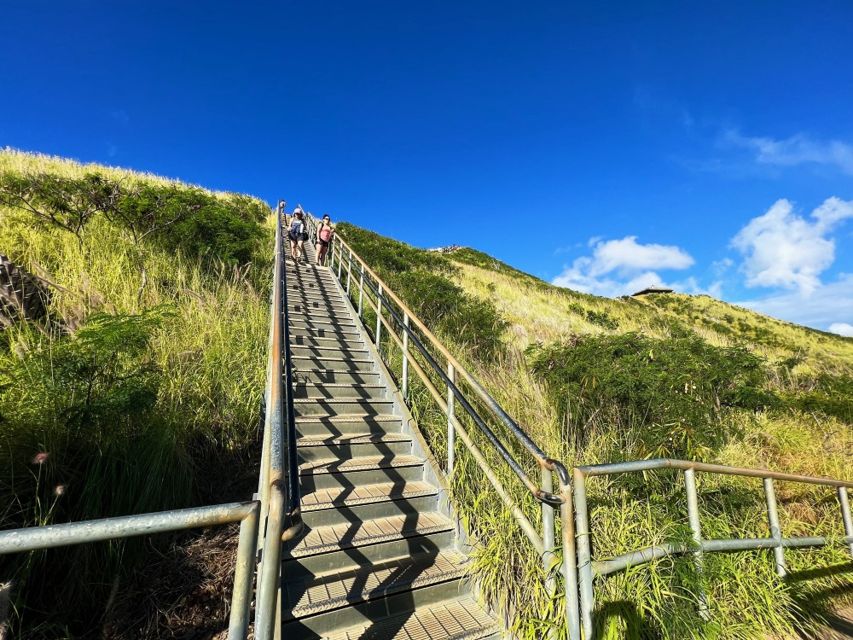 Oahu: Diamond Head Crater Trailhead Transfer & Entry Fee - Who should choose this Diamond Head transfer?