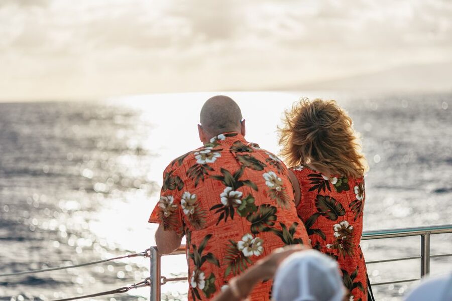 Oahu: Diamond Head Cruise with Drinks & Appetizers - How much value do you get for $108?