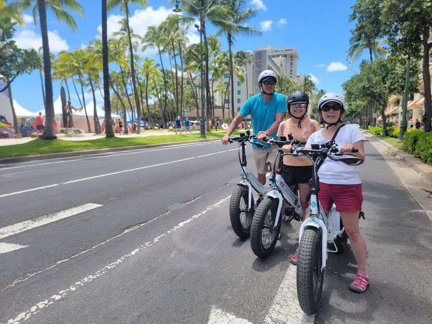 Oahu: Diamond Head E-bike Scenic Ride - The Kahala lookout at Diamond Head