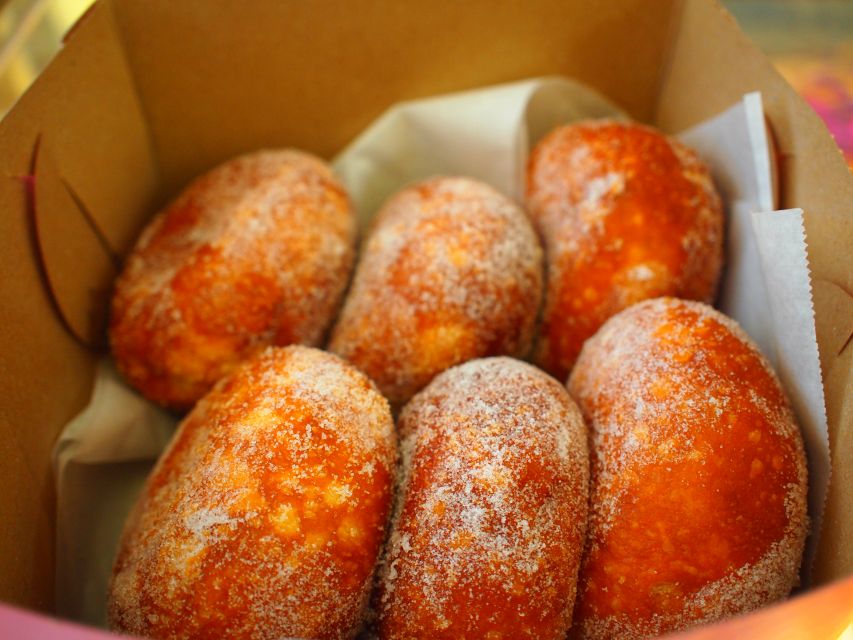 Oahu: Diamond Head Sunrise Hike with Acai Bowl and Malasada - Why Diamond Head works so well at sunrise