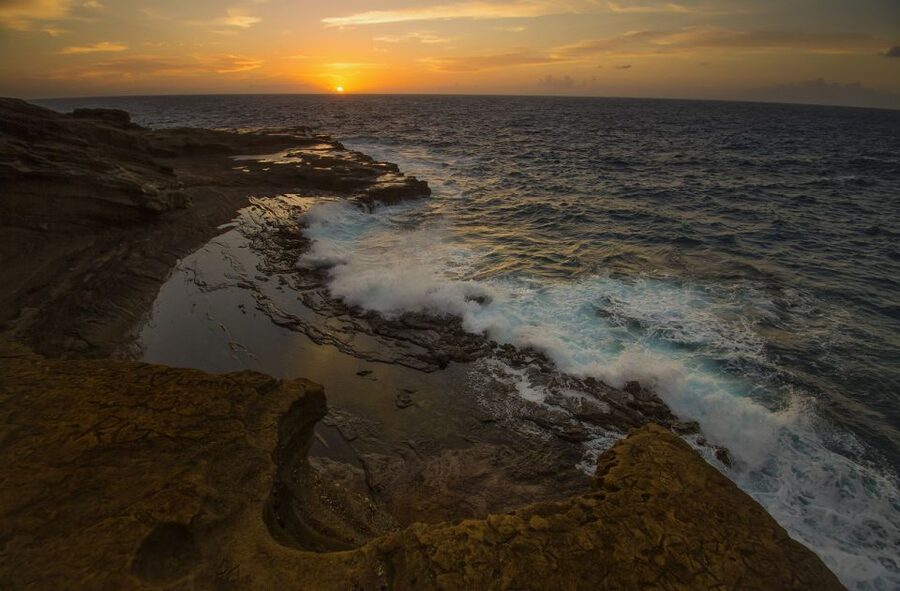 Oahu: Half-Day Sunrise Semi-private Tour from Waikiki - Watching the sky change at a Hawaiian beach