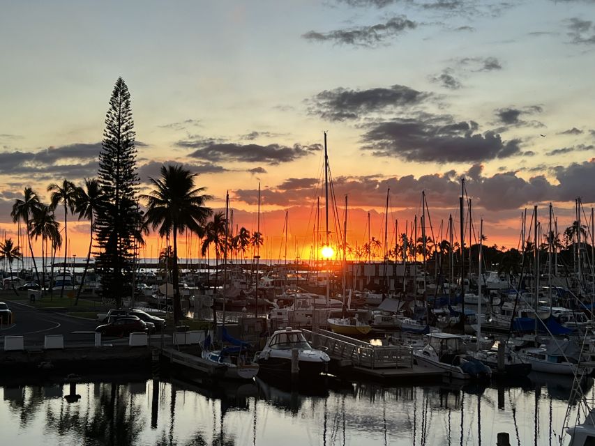Oahu: Hilton Waikiki Beach Hotel Magical Mystery Show - Price, parking, and what the ticket really covers