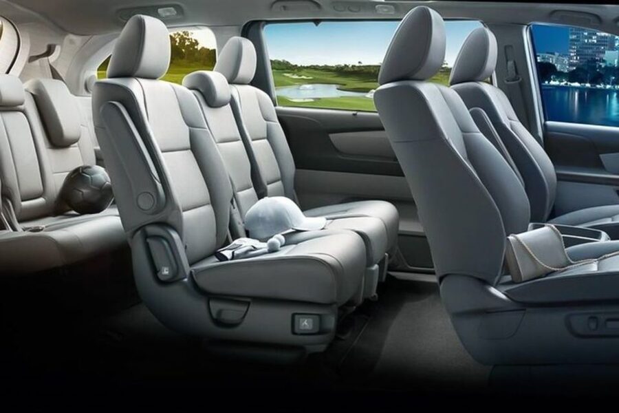 Oahu: Honolulu Airport Private Transfer - The drivers and the human side of the service