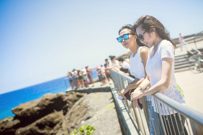 Oahu Island Full-Day Sightseeing Tour - Why the guide can make or break the day