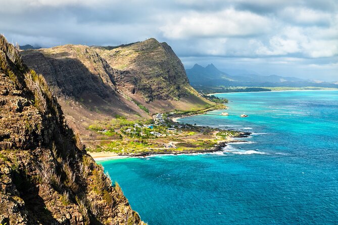 Oahu Island Tour: 13 ppl Max, Snorkel at Turtle Beach + Lunch - Macadamia nuts add a farm stop