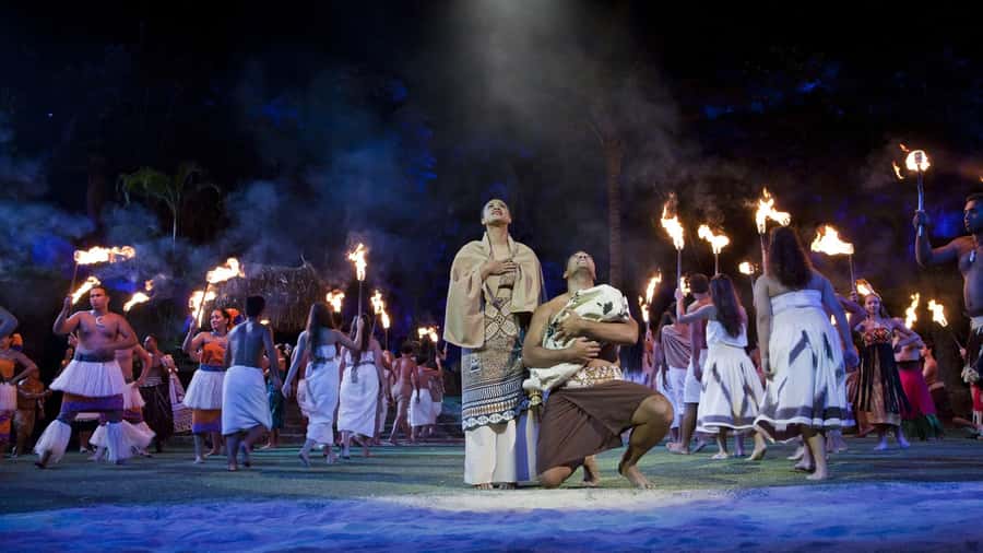 Oahu: Islands of Polynesia and "HA: Breath of Life Show" - Hawaii village: hula, poi, games, and weaving
