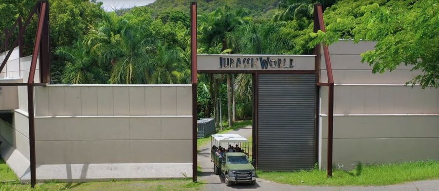 Oahu: Kualoa Jurassic Movie Set Adventure Tour - Riding into Jurassic Valley