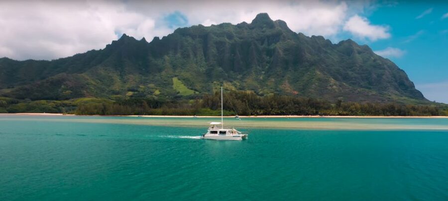 Oahu: Molii Fishpond and Kaneohe Bay Catamaran Tour - Starting at Moliʻi Fishpond