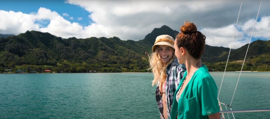 Oahu: Molii Fishpond and Kaneohe Bay Catamaran Tour - Timing, meeting point, and boarding details