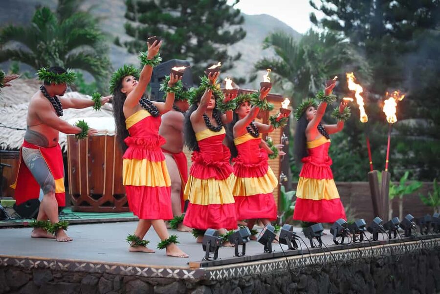 Oahu Pass: Save up to 50% on Top Attractions - Includes Luau - The Polynesian Cultural Center takes real time