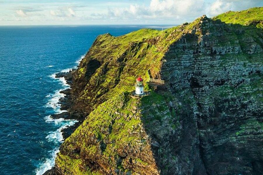 Oahu: Path to Pali 30-Minute Doors On or Off Helicopter Tour - The windward coast and Mt. Olomana