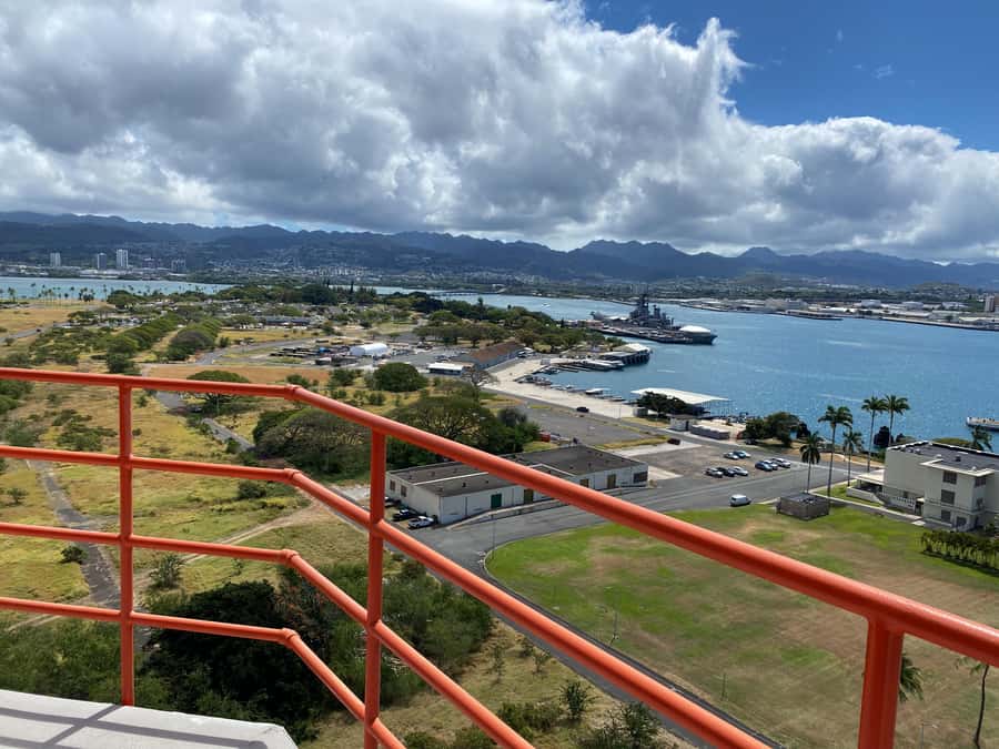 Oahu: Pearl Harbor Aviation Museum Entry Ticket - Hangar 79 and aircraft from later wars