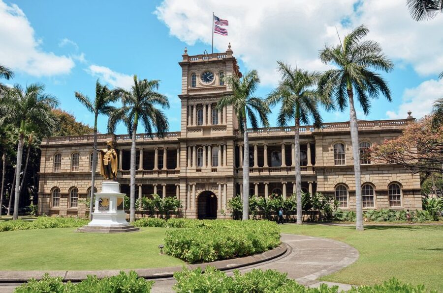 Oahu: Pearl Harbor, USS Arizona, and City Highlights Tour - Why the USS Arizona Memorial gives this tour its weight