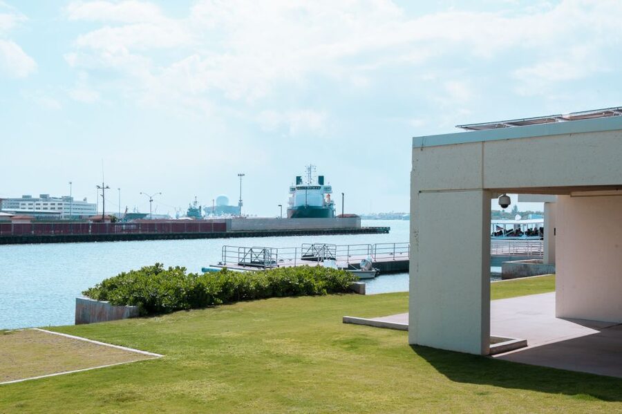 Oahu: Pearl Harbor, USS Arizona, and City Highlights Tour - The Navy launch ride to the Arizona Memorial