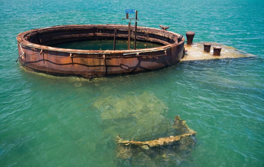 Oahu: Pearl Harbor, USS Arizona, Might Mo, & Honolulu Tour - Walking the decks of Battleship Missouri