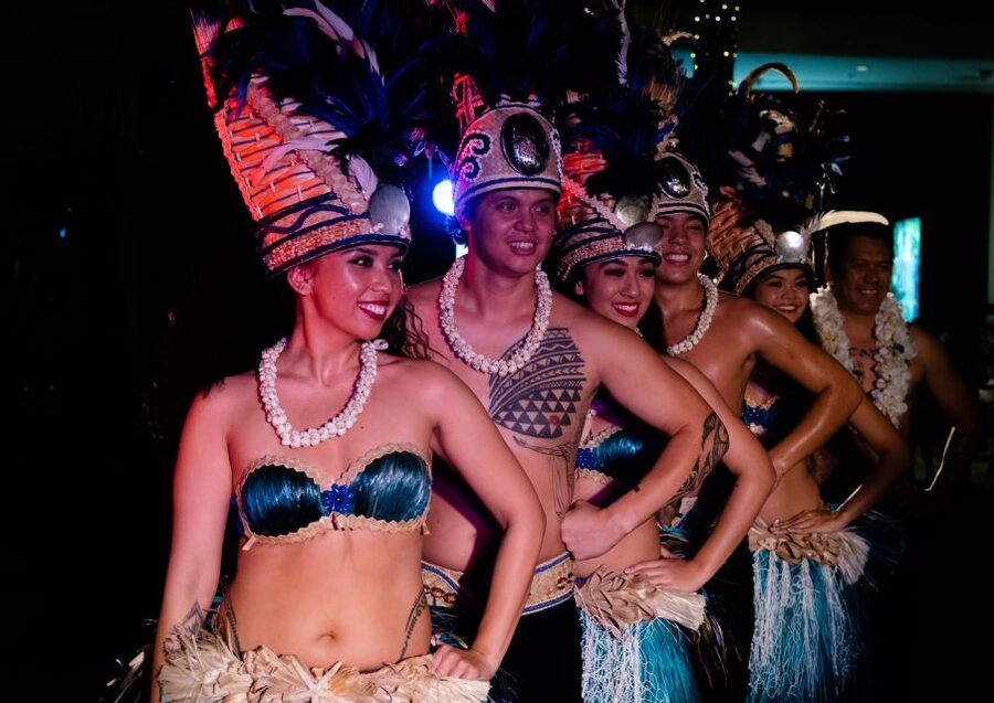 Oahu: Queens Waikiki Luau - Drinks and the social side of the evening
