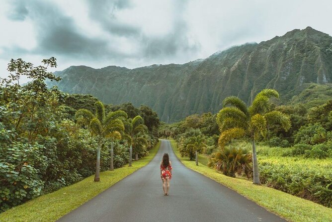 Oahu's North Shore Self-Guided Audio Tour - Pie, shrimp, and a quiet beach at Kawela Bay