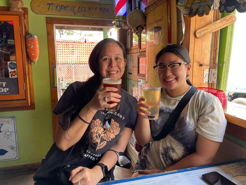 Oahu: Sips & Secrets of Hawaii Pub Crawl - The history is the real difference