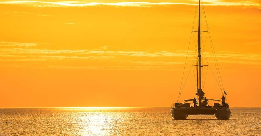Oahu: Sunset Cruise of West Oahu with Drinks and Appetizers - Key points to know before booking