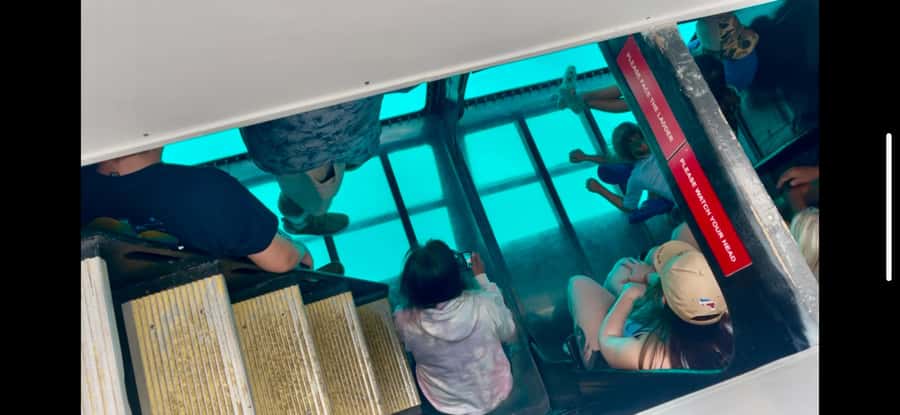 Oahu: Sunset Sail Cruise in Waikiki - Snacks, drinks, and the onboard setup