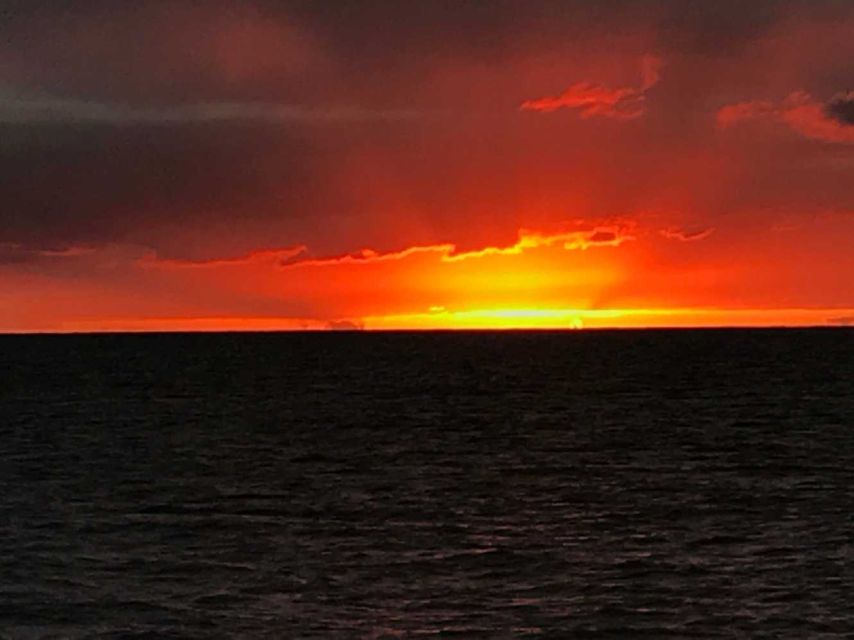 Oahu: Sunset sailing in small intimate groups - Is $103 per person a fair price?