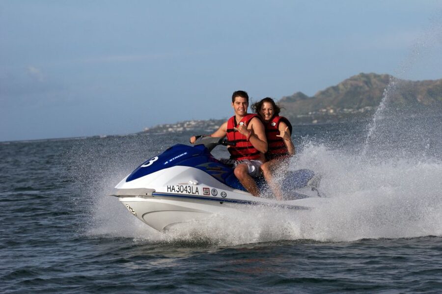 Oahu: Tandem Jet Ski Adventure on Maunalua Bay - Key points to know before booking