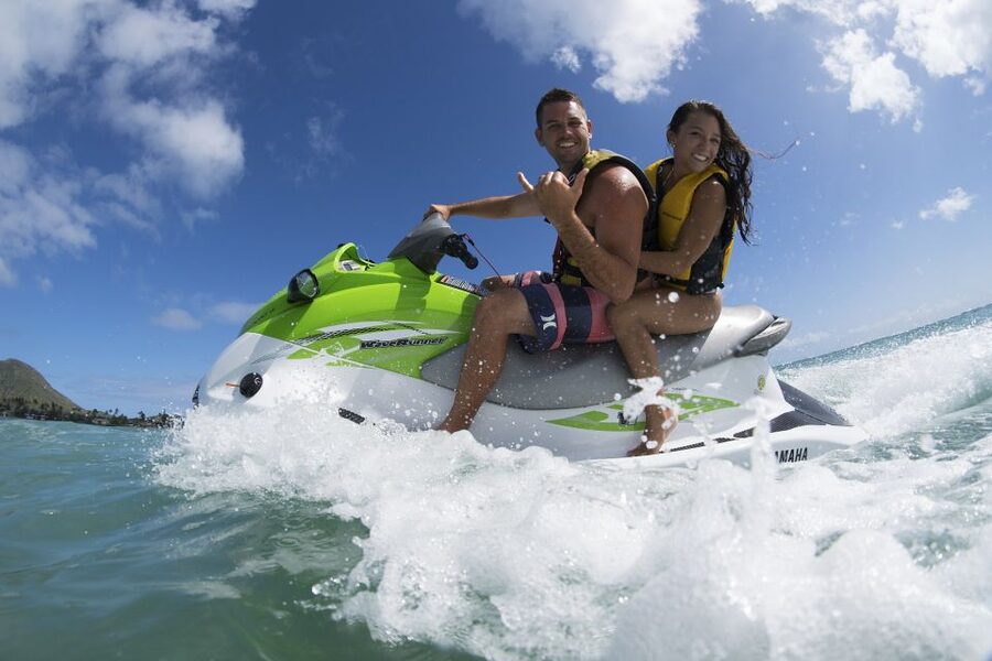 Oahu: Tandem Jet Ski Adventure on Maunalua Bay - What the views add to the ride